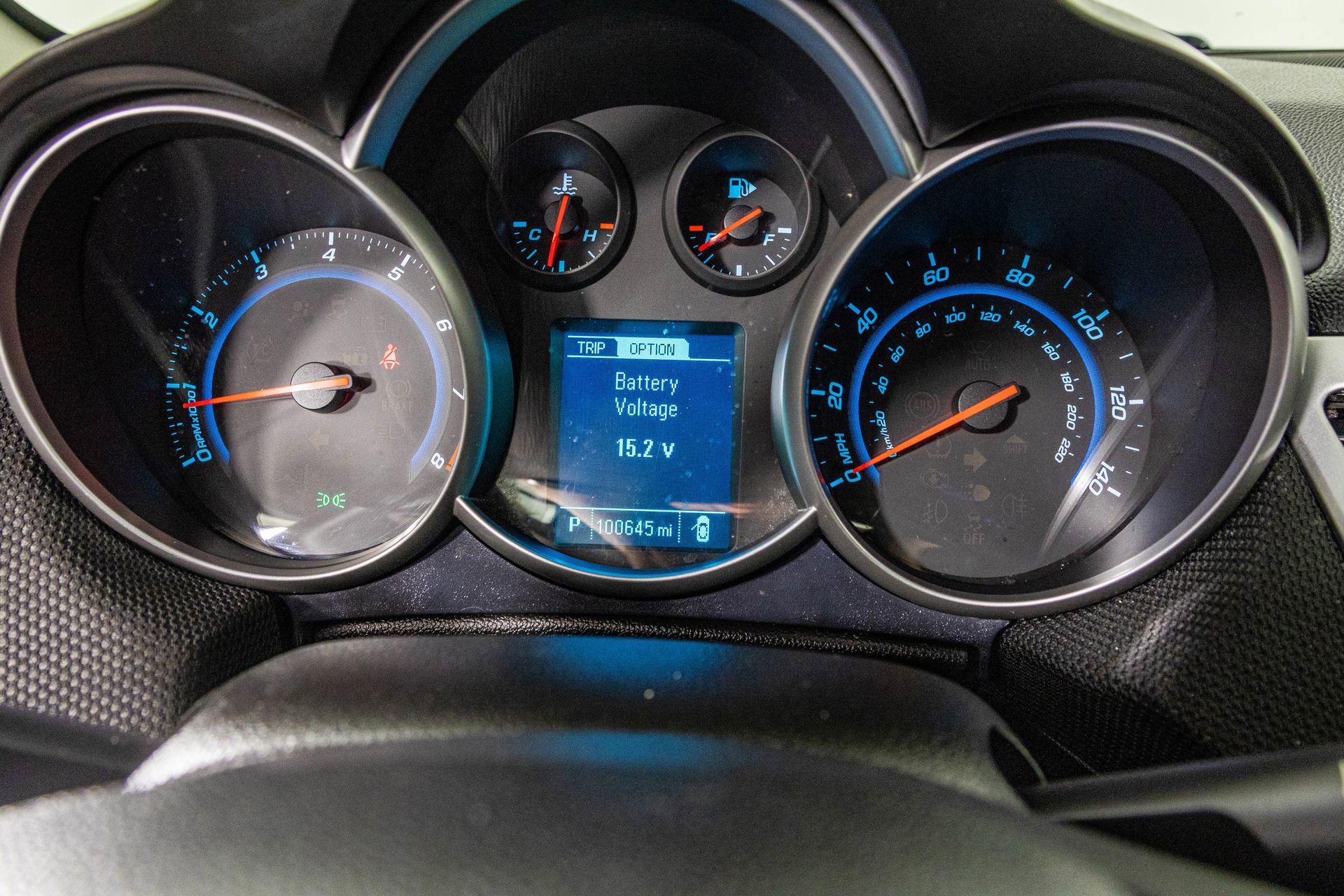 Used 2015 Chevrolet Cruze LT image 14