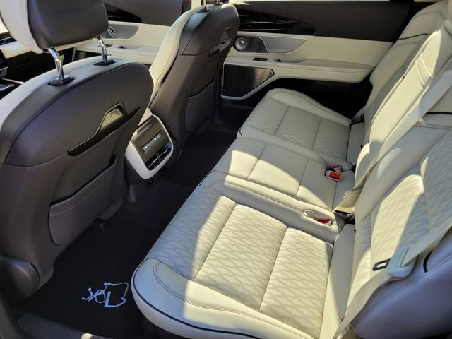 New 2026 Lincoln Nautilus Black Label w/ Jet Appearance Package image 16