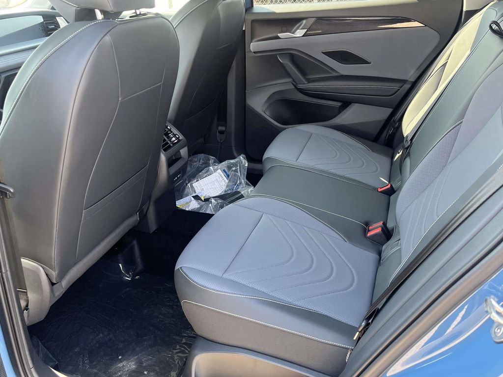 New 2026 Volkswagen Tiguan SE AWD/4WD image 8