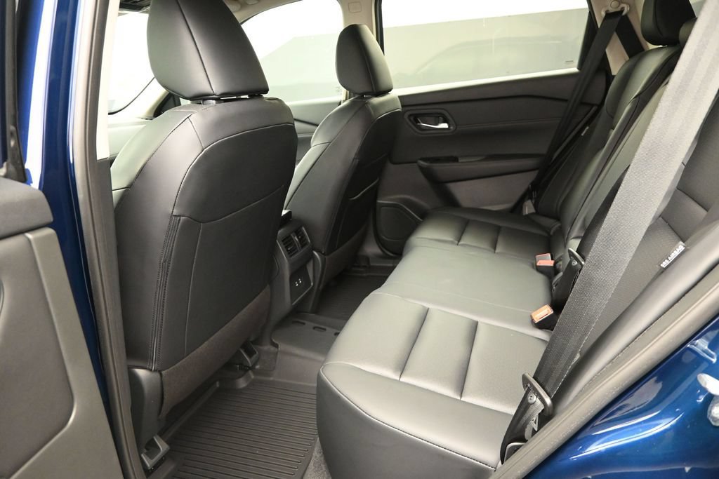 New 2026 Nissan Rogue Dark Armor AWD/4WD image 20