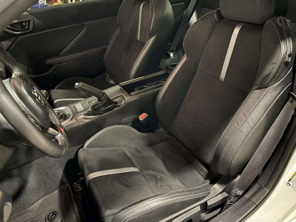 Used 2023 Toyota GR86 Premium image 14