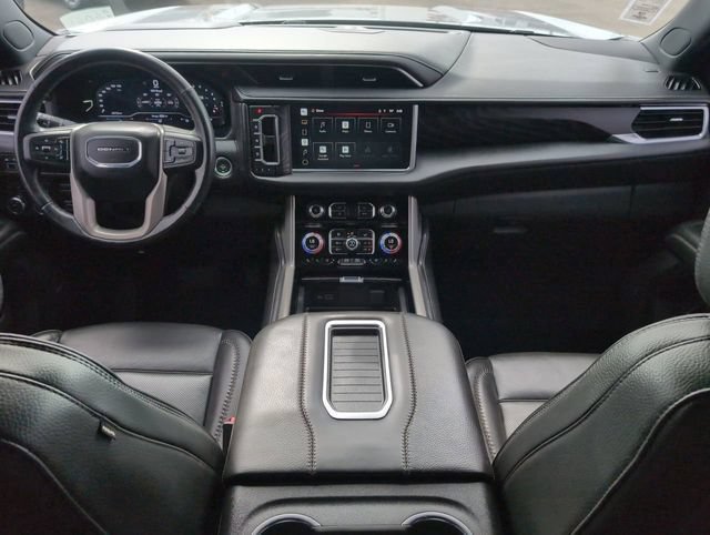 Certified 2022 GMC Yukon Denali w/ Denali Ultimate Package AWD/4WD image 10