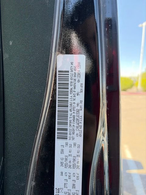 Used 2015 Jeep Wrangler Unlimited Sahara w/ Connectivity Group AWD/4WD image 11