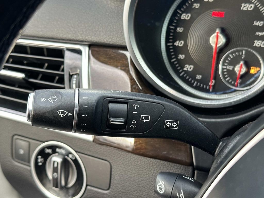 Used 2017 Mercedes-Benz GLS 450 4MATIC image 22