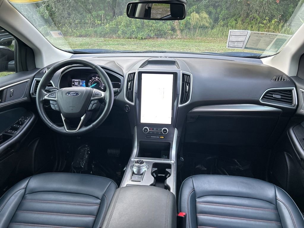 Used 2023 Ford Edge SEL w/ Sport Appearance Package image 10
