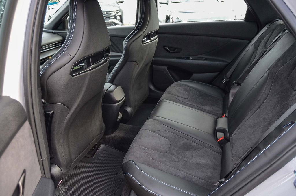 Certified 2026 Hyundai Elantra N Base image 18