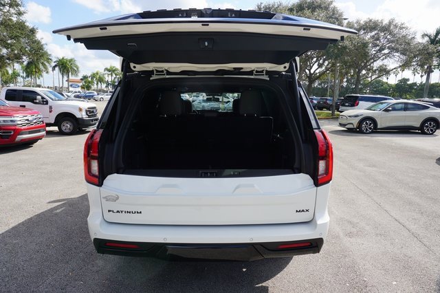 New 2025 Ford Expedition Max Platinum w/ Stealth Performance Package image 16