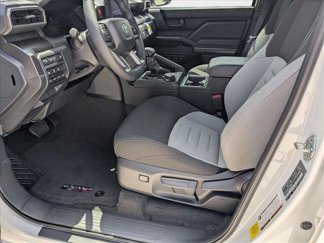 New 2025 Toyota 4Runner 4WD image 4