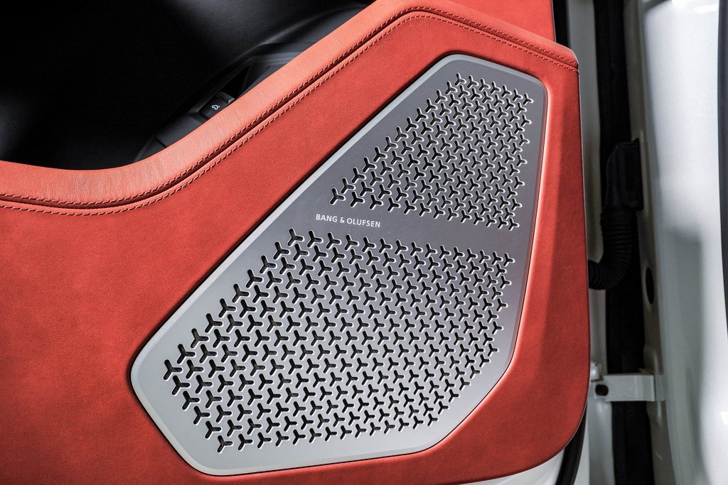 Used 2024 Lamborghini Urus S image 35