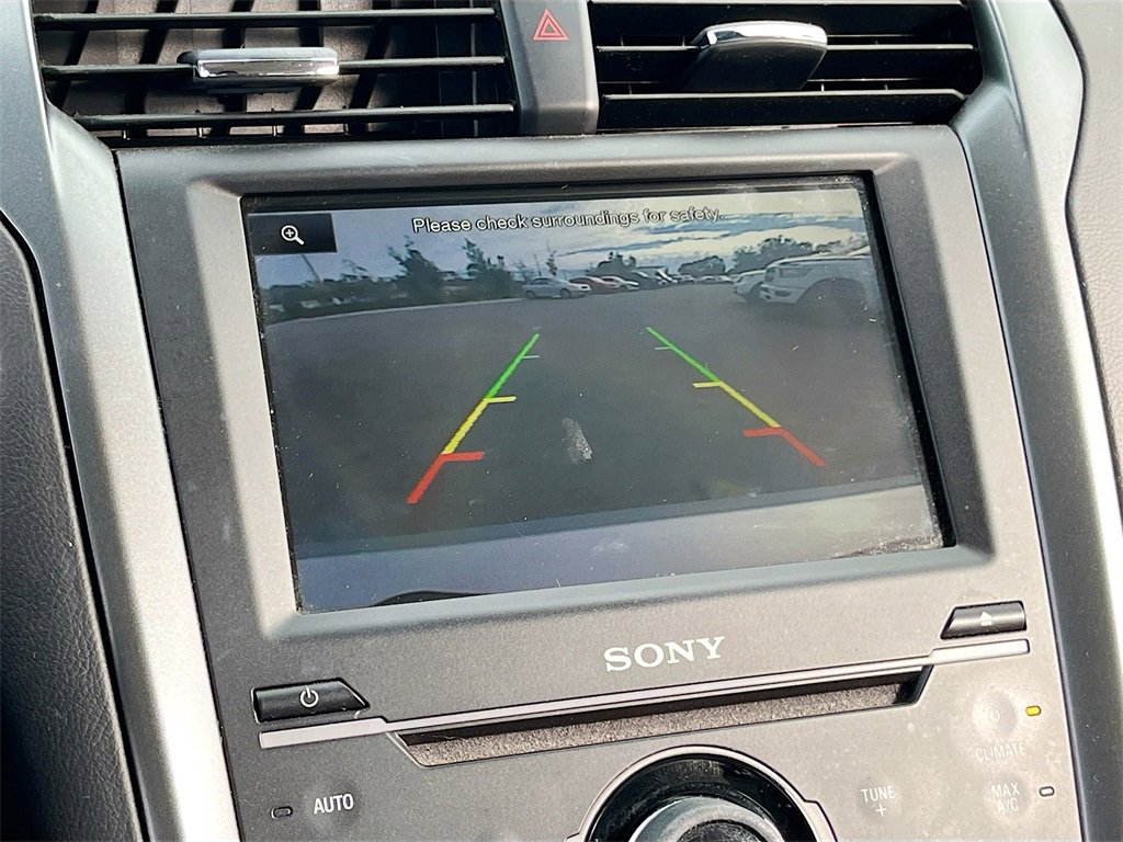 Used 2015 Ford Fusion Energi Titanium w/ Driver Assist Package image 14