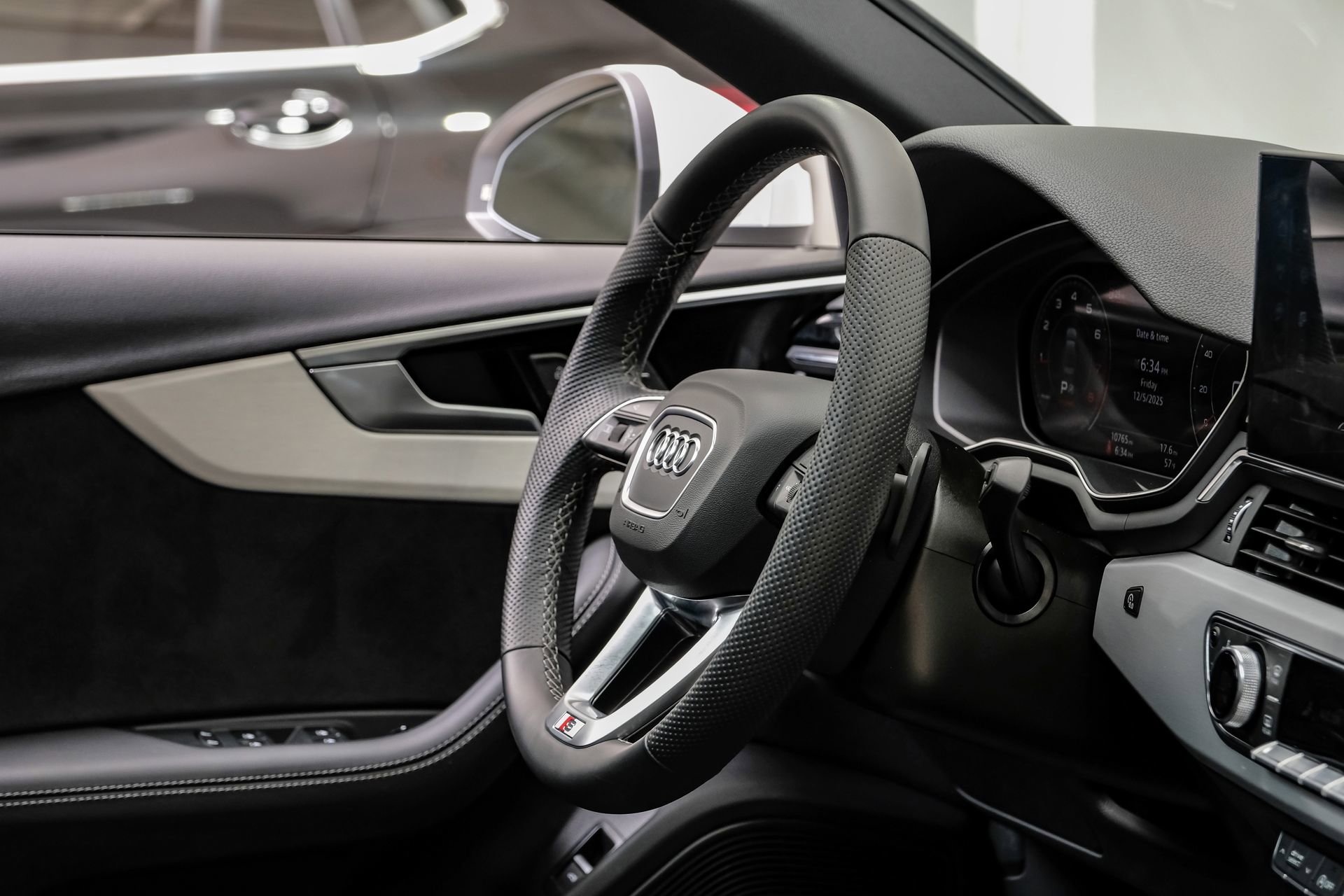 Used 2024 Audi A4 2.0T Premium Plus w/ Premium Plus Package image 18