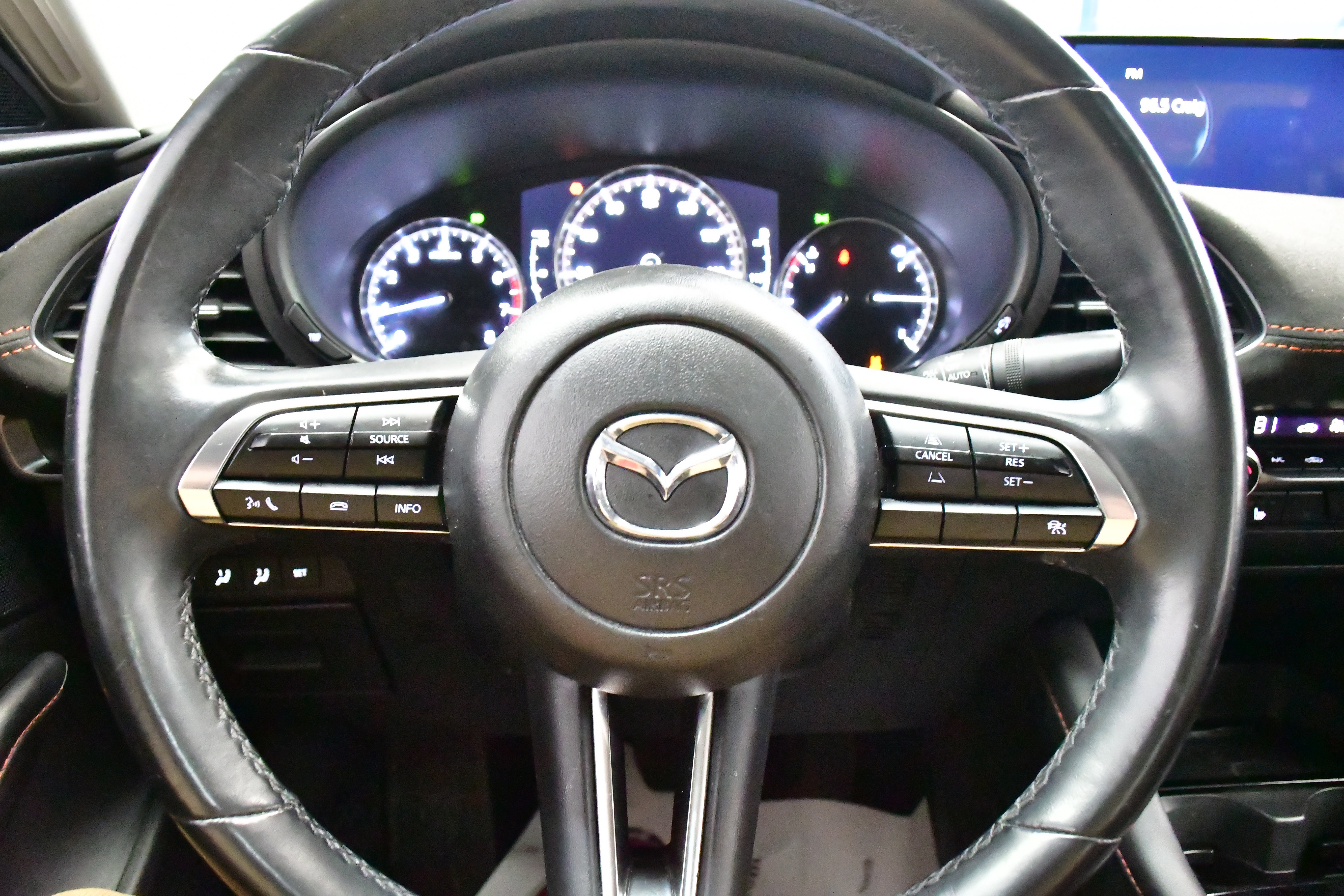 Used 2024 MAZDA MAZDA3 s image 35