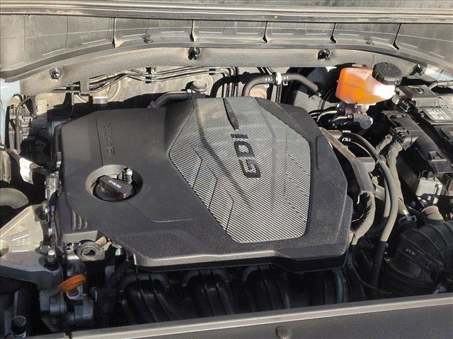 Used 2024 Kia Sorento S image 23