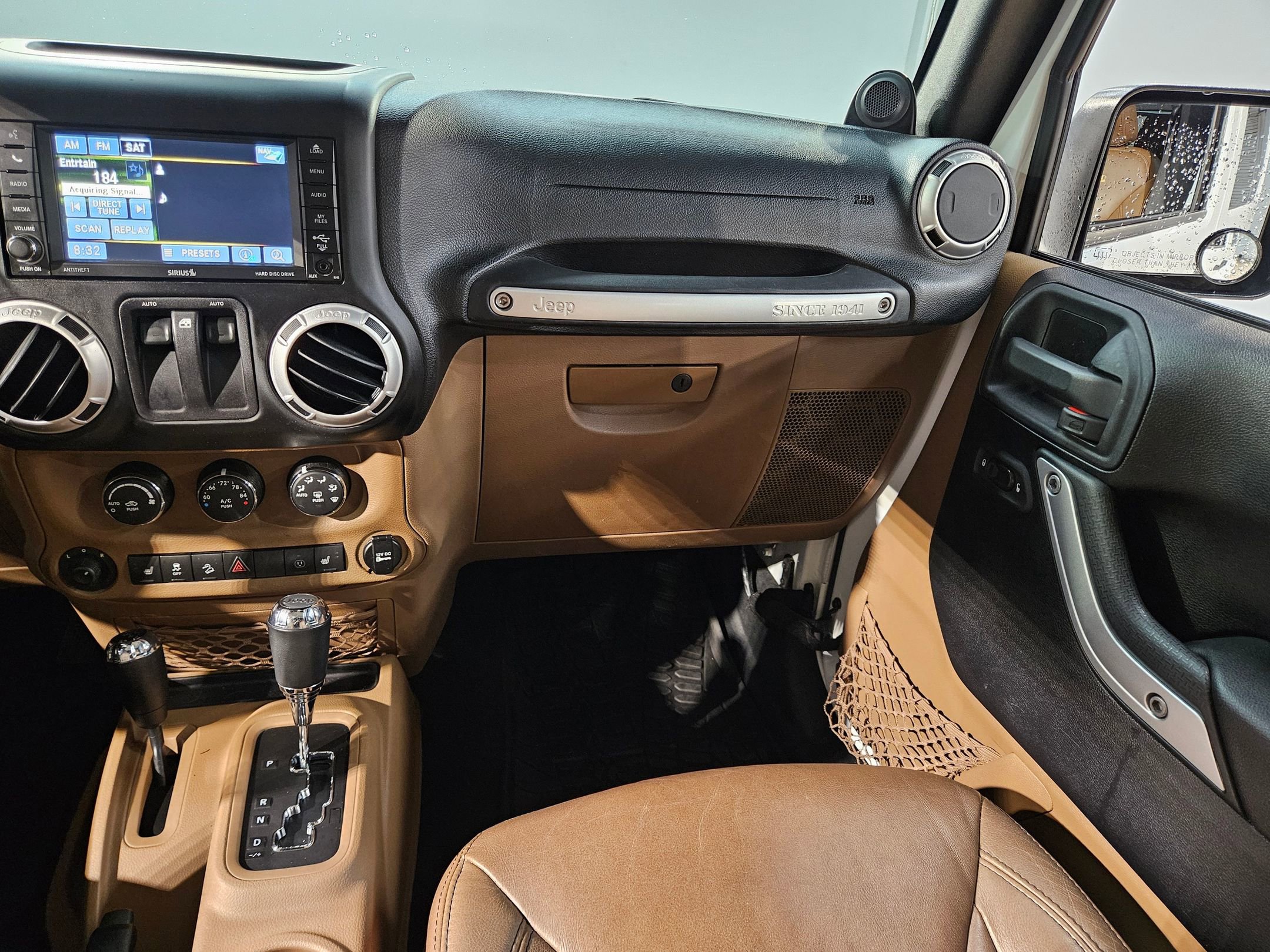 Used 2014 Jeep Wrangler Sahara w/ Connectivity Group AWD/4WD image 11