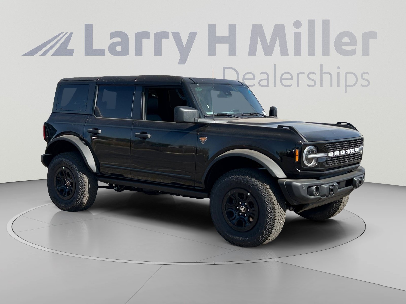 New 2026 Ford Bronco Badlands AWD/4WD image 7