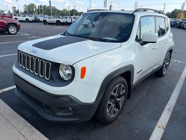 Used 2015 Jeep Renegade Latitude w/ Popular Equipment Group FWD image 2