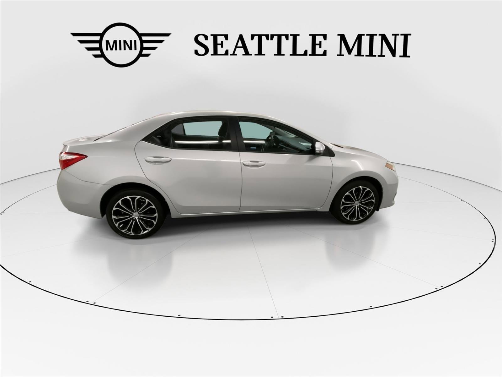 Used 2015 Toyota Corolla S image 12