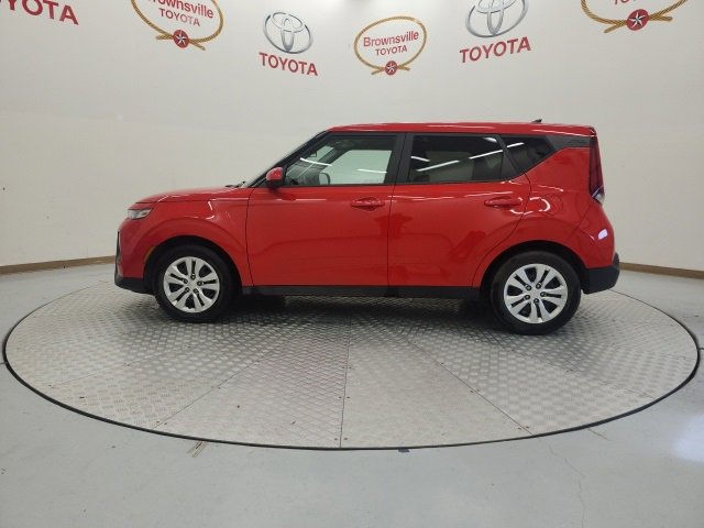 Used 2022 Kia Soul LX image 5