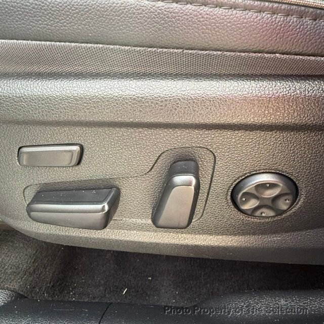 Used 2023 Hyundai Santa Fe Limited image 35