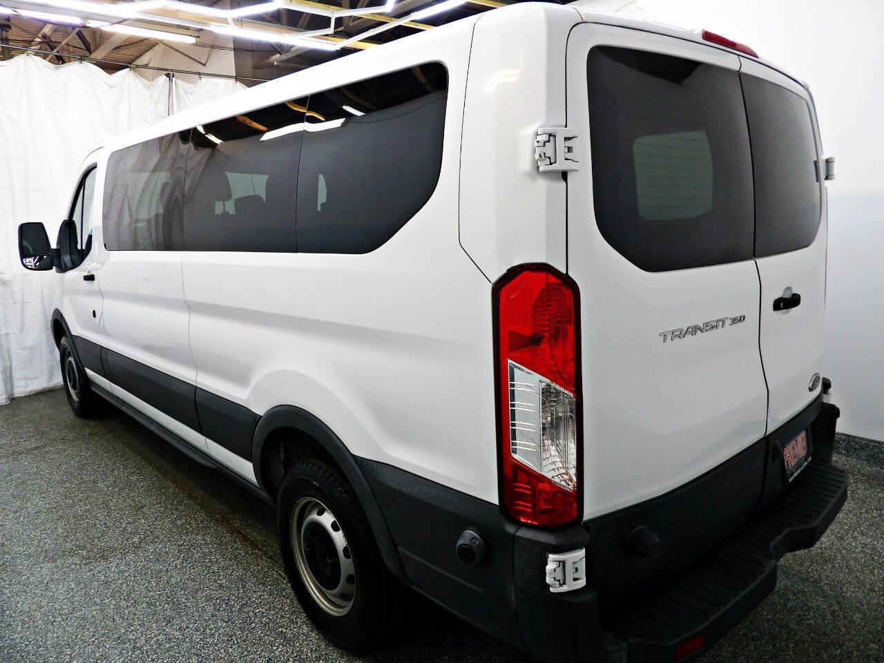 Used 2018 Ford Transit 350 XL RWD image 4