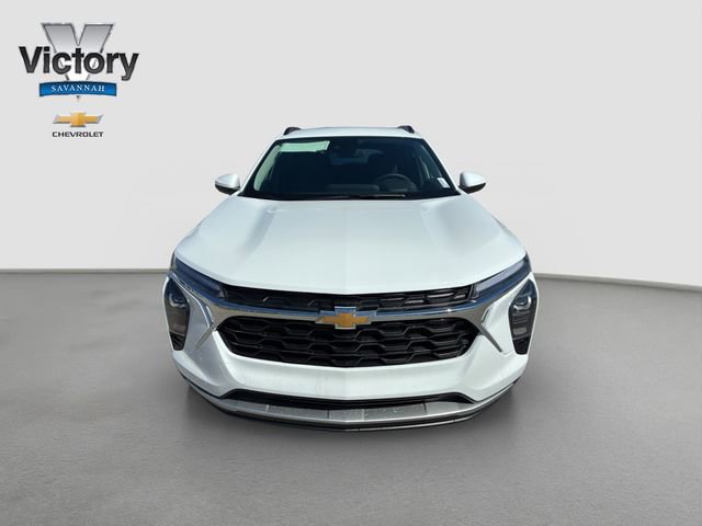 New 2026 Chevrolet Trax LT FWD image 2