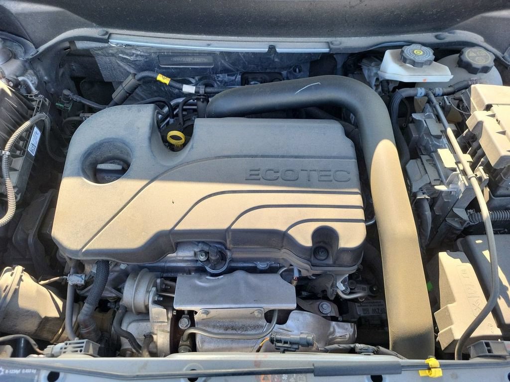 Used 2023 Chevrolet Equinox LS w/ LS Convenience Package AWD/4WD image 35