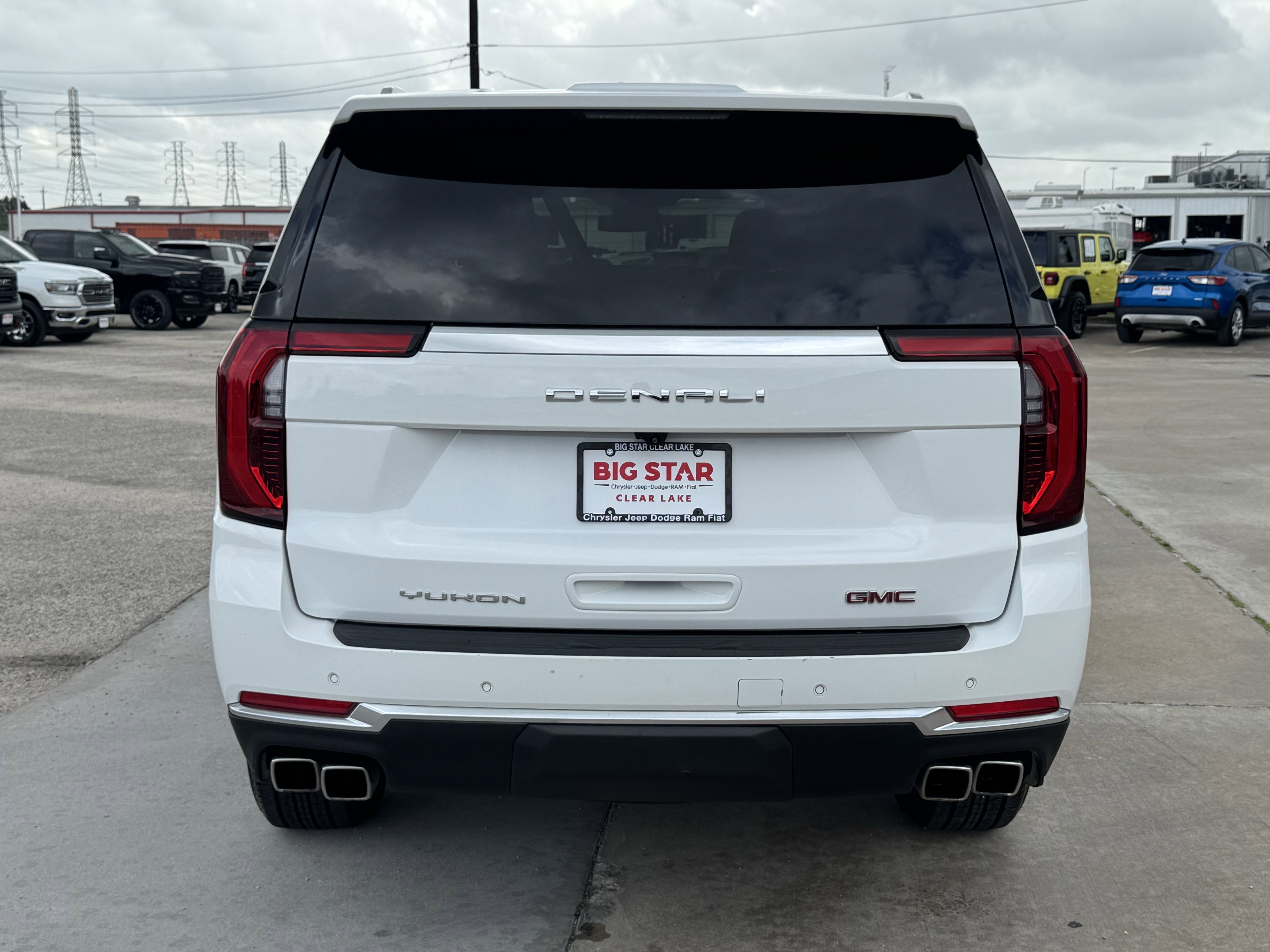 Used 2025 GMC Yukon Denali image 10