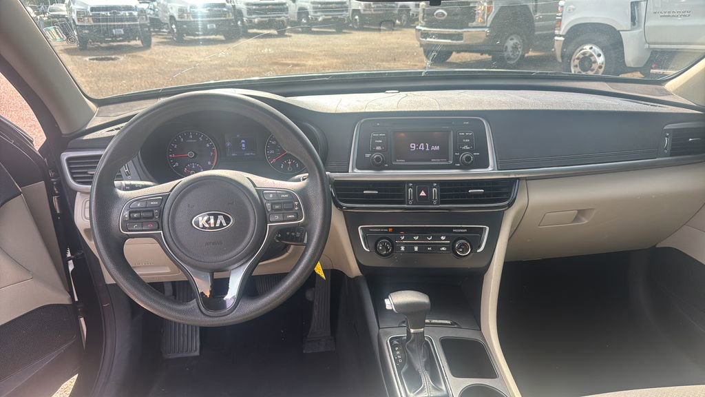 Used 2016 Kia Optima LX image 9