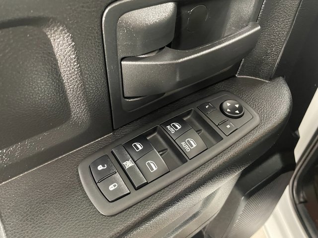 Used 2022 RAM 1500 Express w/ Wheel & Sound Group image 19