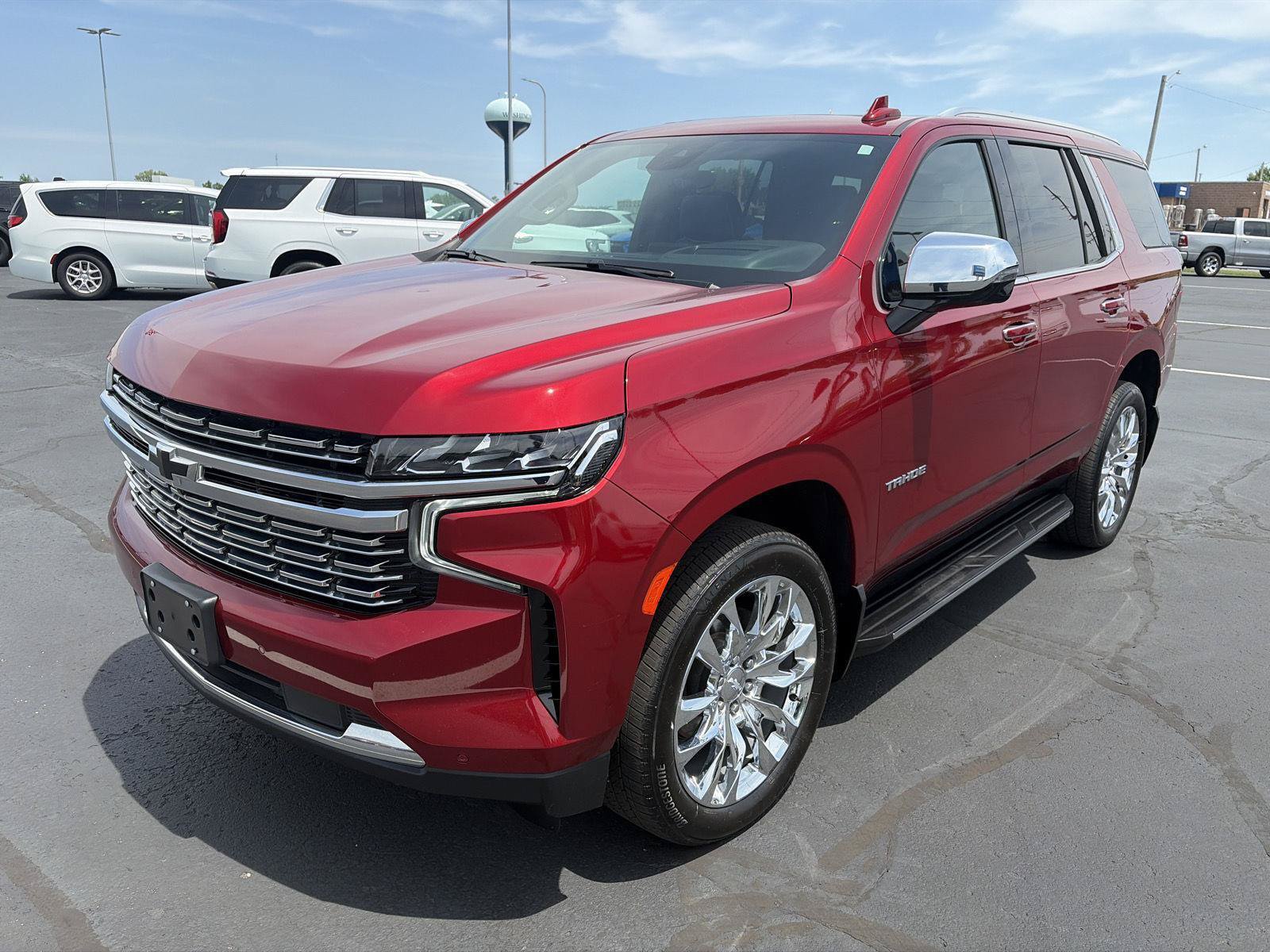 Used 2024 Chevrolet Tahoe Premier AWD/4WD image 10