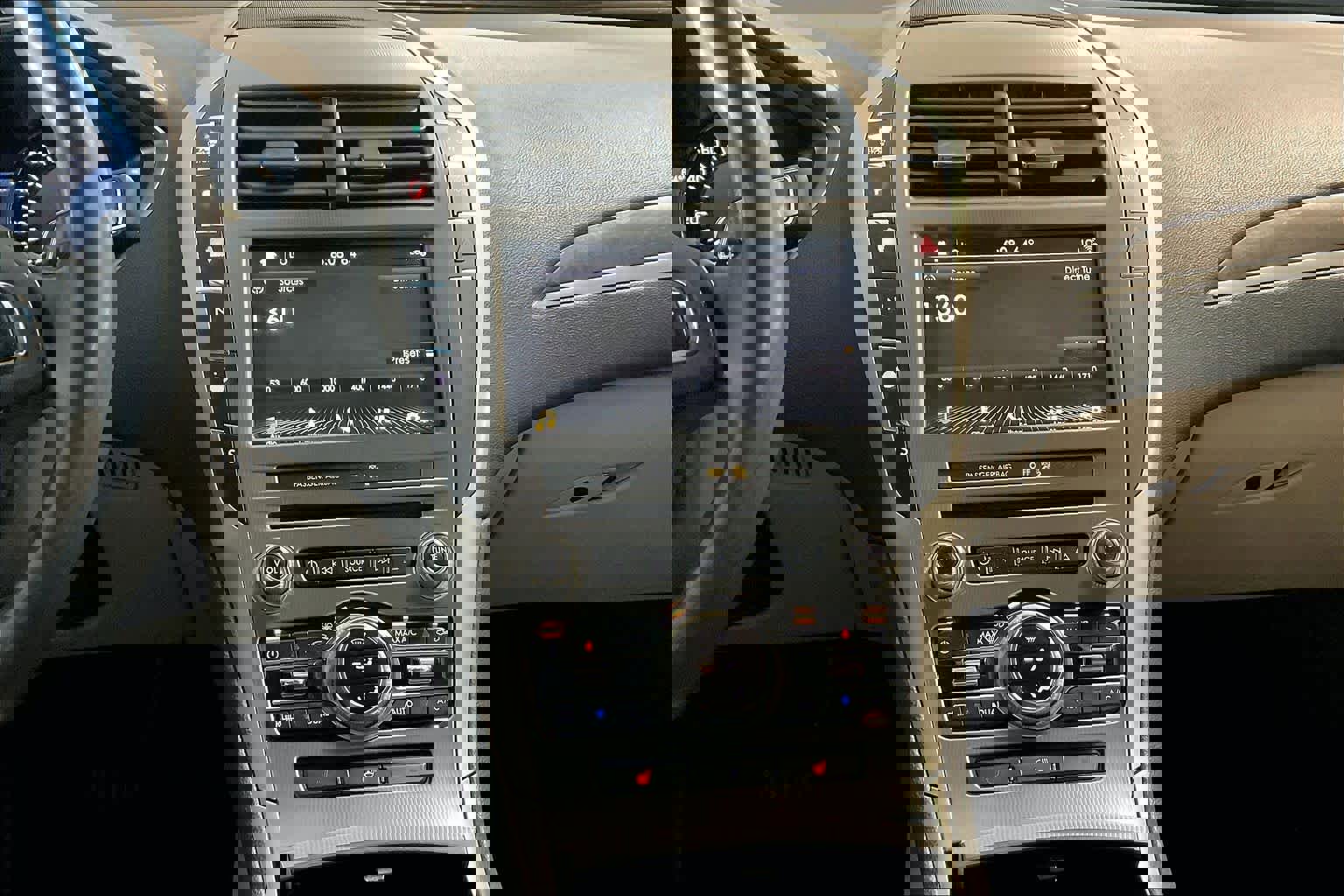 Used 2018 Lincoln MKZ Select w/ Climate Package image 6