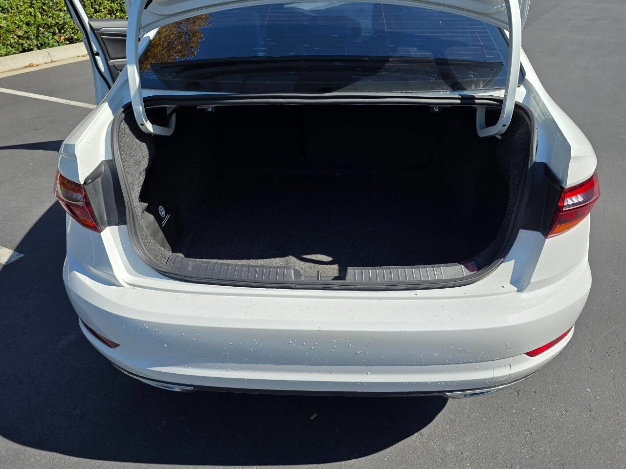 Used 2019 Volkswagen Jetta R-Line image 43