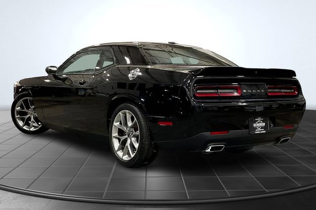 Used 2022 Dodge Challenger GT image 13