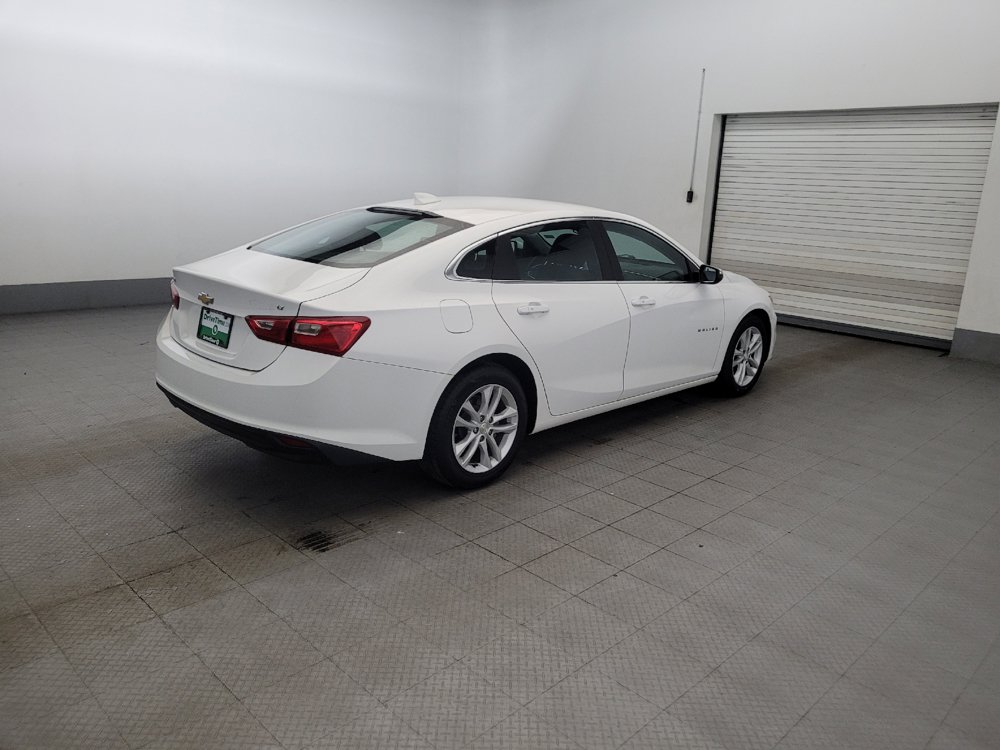 Used 2018 Chevrolet Malibu LT FWD image 10