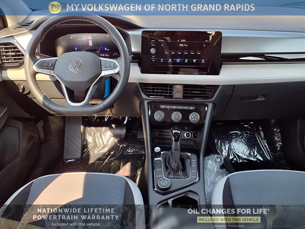 New 2025 Volkswagen Taos S image 21