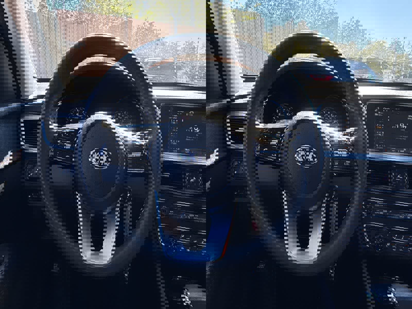 Used 2020 Kia Optima LX image 14