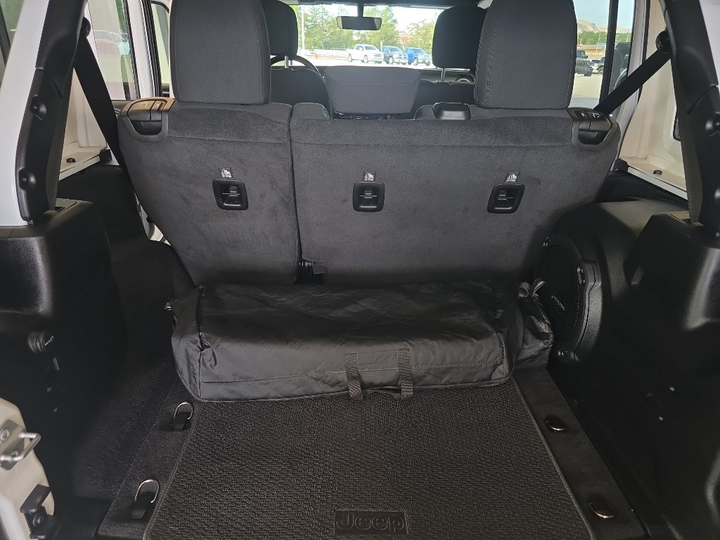 Used 2021 Jeep Wrangler Unlimited Sport AWD/4WD image 18