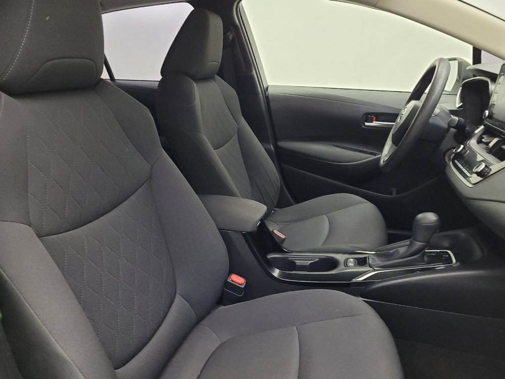 Used 2021 Toyota Corolla LE image 21