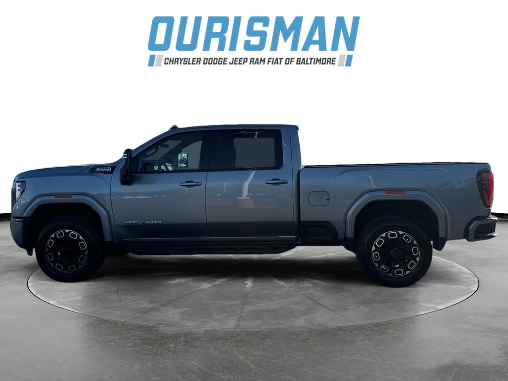 Used 2025 GMC Sierra 2500 AT4 w/ Technology Package image 3