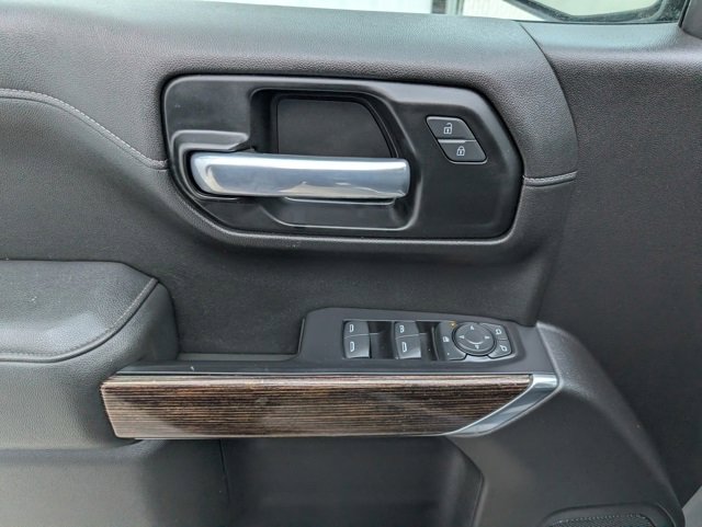 Used 2021 GMC Sierra 1500 Elevation w/ Preferred Package image 9