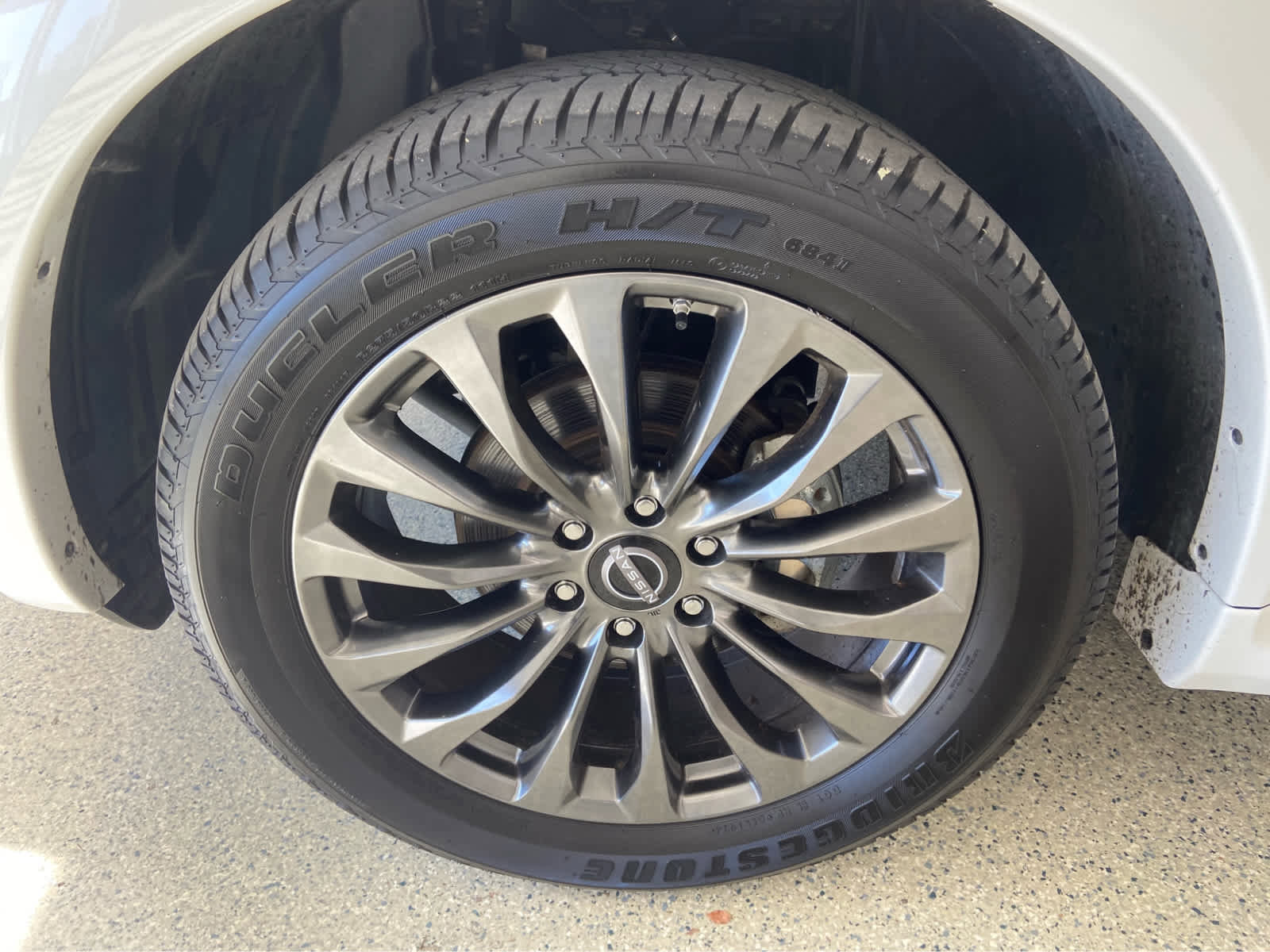 Used 2024 Nissan Armada Platinum w/ Captain's Chairs Package image 14