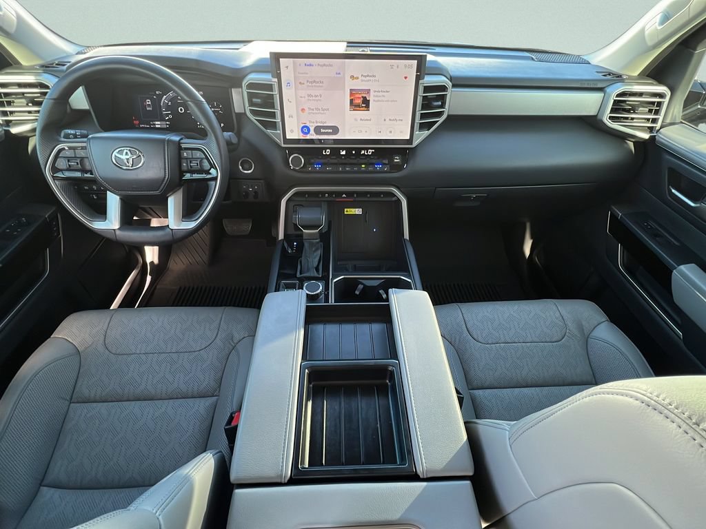 Used 2024 Toyota Tundra Limited AWD/4WD image 11