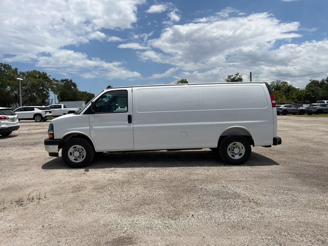 New 2026 Chevrolet Express 3500 Extended w/ Driver Convenience Package RWD image 6