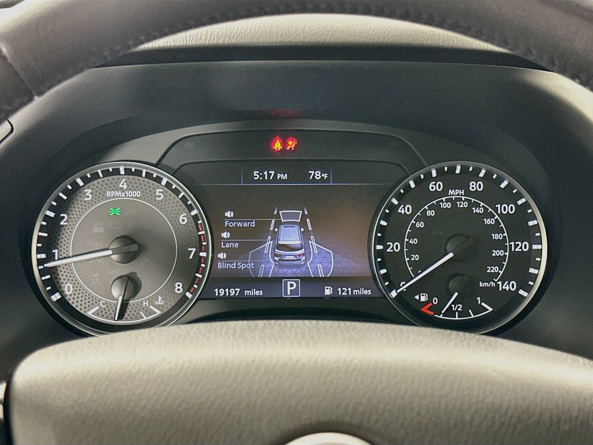 Used 2023 Nissan Armada SL w/ Midnight Edition Package RWD image 13