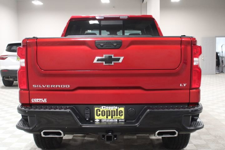Used 2025 Chevrolet Silverado 1500 LT Trail Boss w/ Convenience Package II AWD/4WD image 9