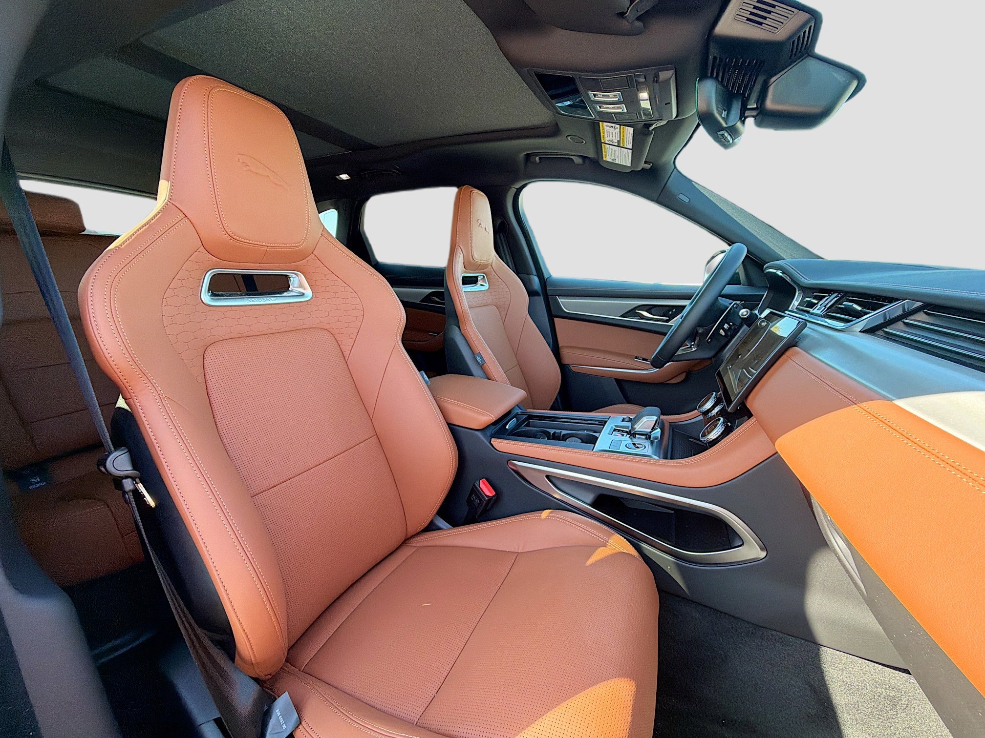 New 2026 Jaguar F-PACE R-Dynamic S AWD/4WD image 16