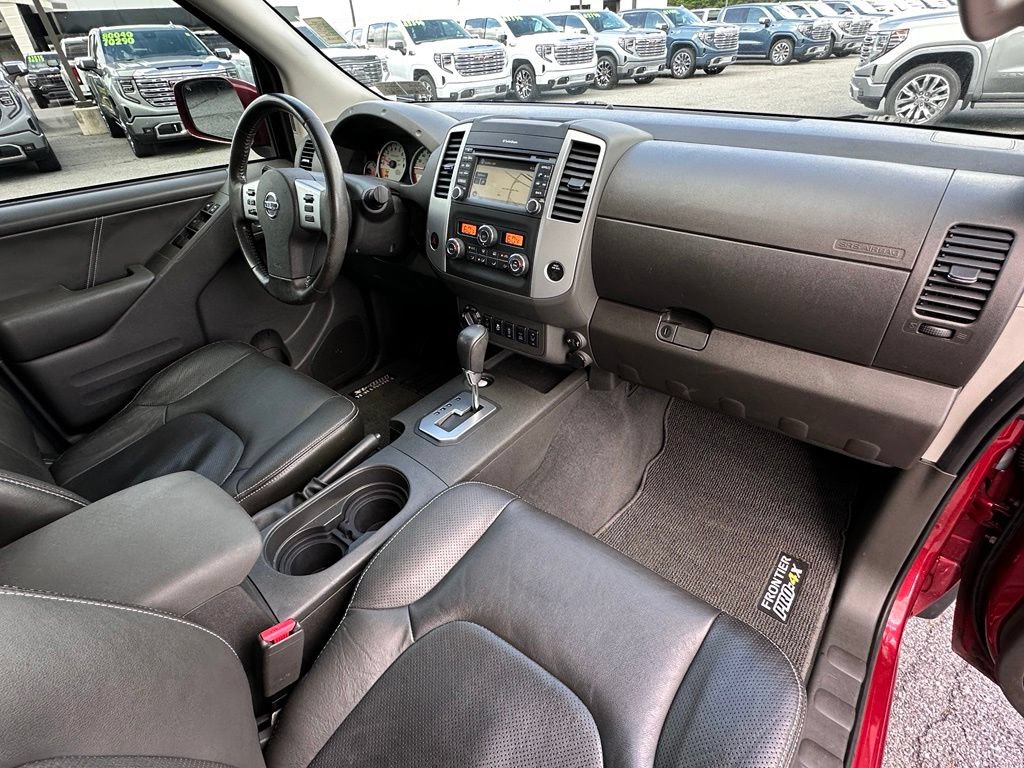 Used 2021 Nissan Frontier PRO-4X w/ Pro-4x Utility Package AWD/4WD image 15