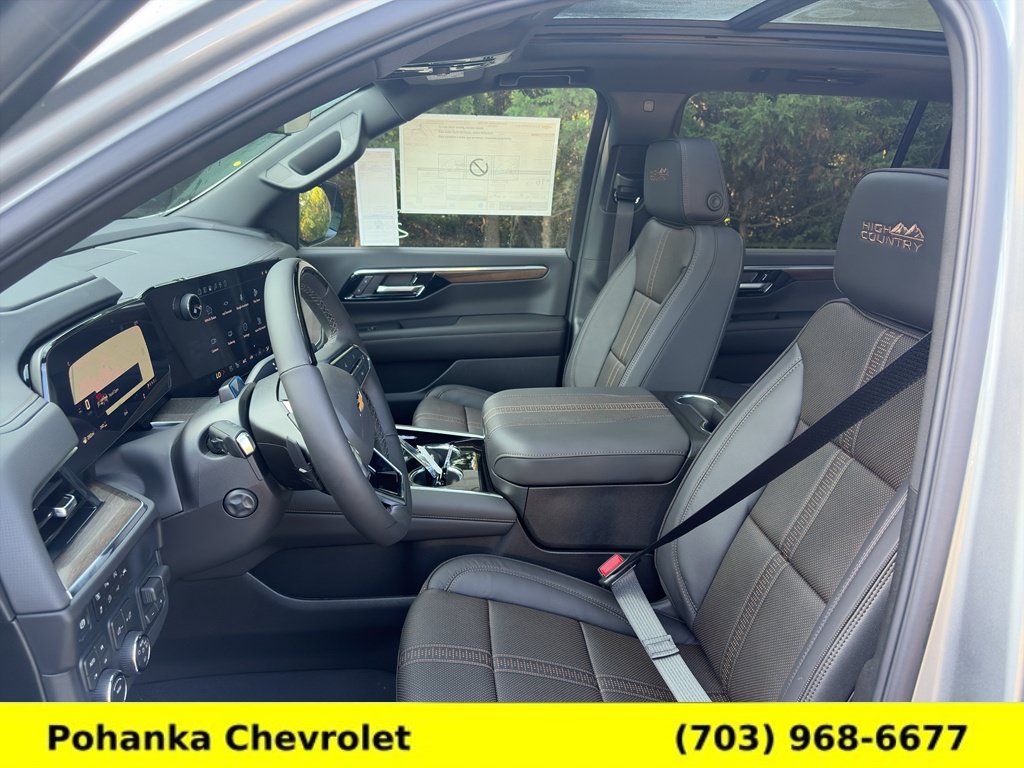 New 2026 Chevrolet Suburban High Country w/ Sun And Tow Package AWD/4WD image 24