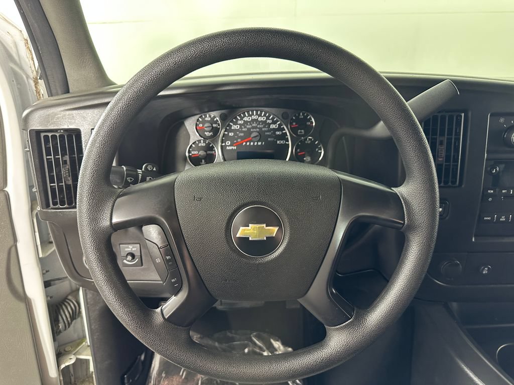 Used 2014 Chevrolet Express 2500 LT w/ LT Preferred Equipment Group RWD image 17