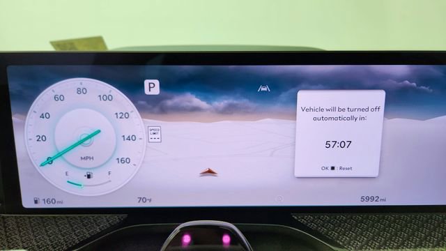 Used 2025 Genesis GV80 3.5T e-SC image 39